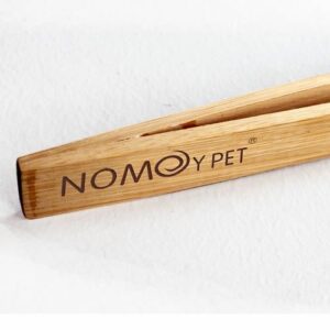0006662_np bamboo angled reptile feeding long-tongs at Rebel Pets